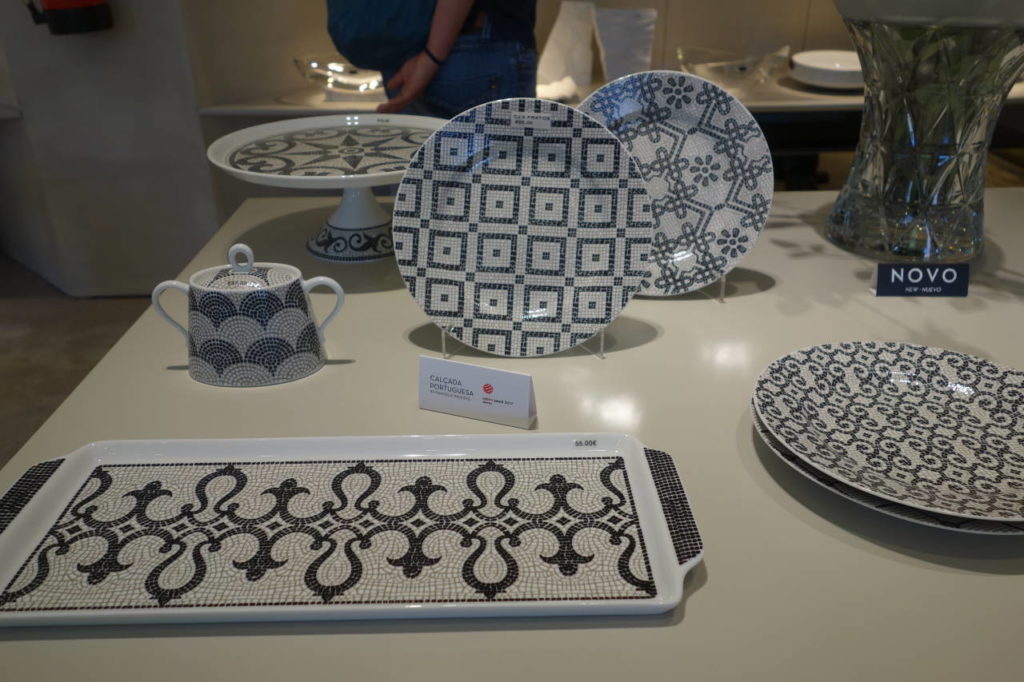 ヴィスタ・アレグレ（食器）ーVista Alegre | ポルトガルー地味な街の